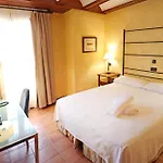 Hospederia Palacio Papa Luna 3* Illueca