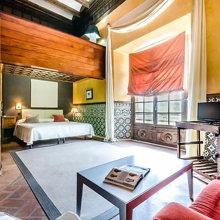ホテル Hospederia Palacio Papa Luna 3*