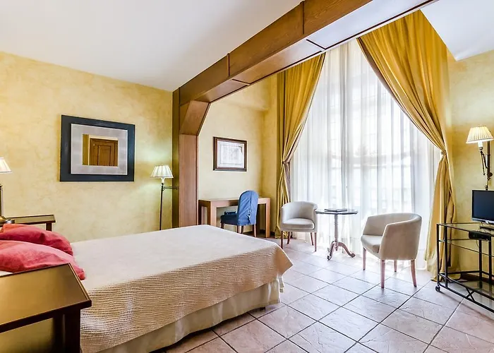 Отель Hospederia Palacio Papa Luna Ильюэка