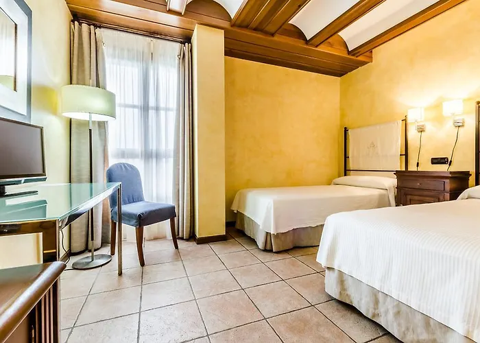 Hospederia Palacio Papa Luna Ильюэка